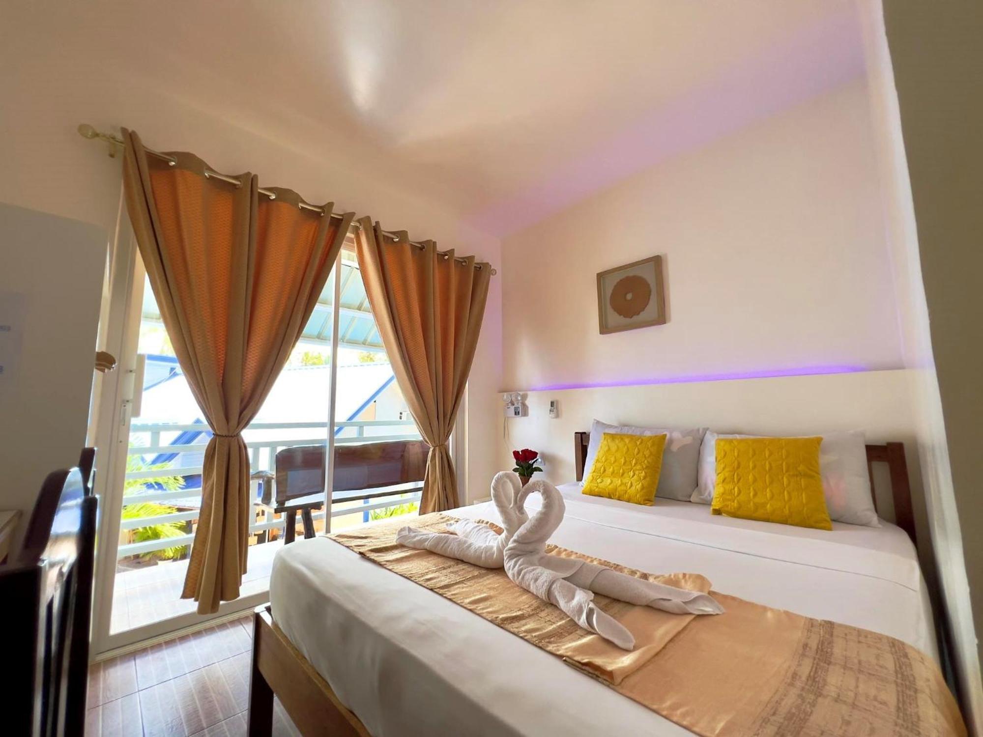 Foxtail Siargao Island Guesthouse General Luna  Ngoại thất bức ảnh