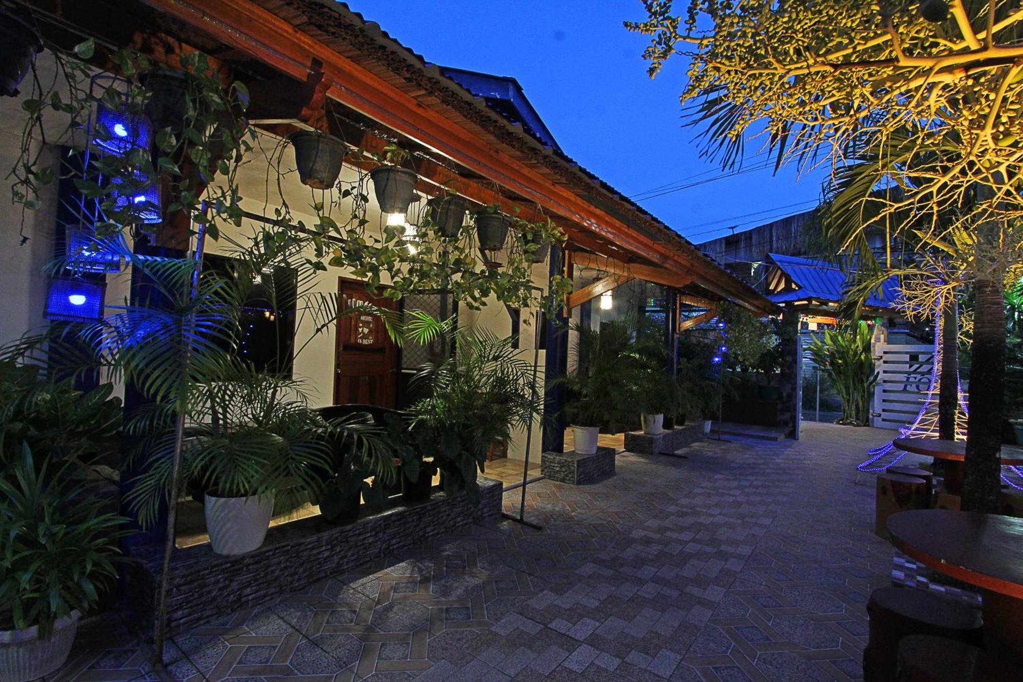 Foxtail Siargao Island Guesthouse General Luna  Ngoại thất bức ảnh